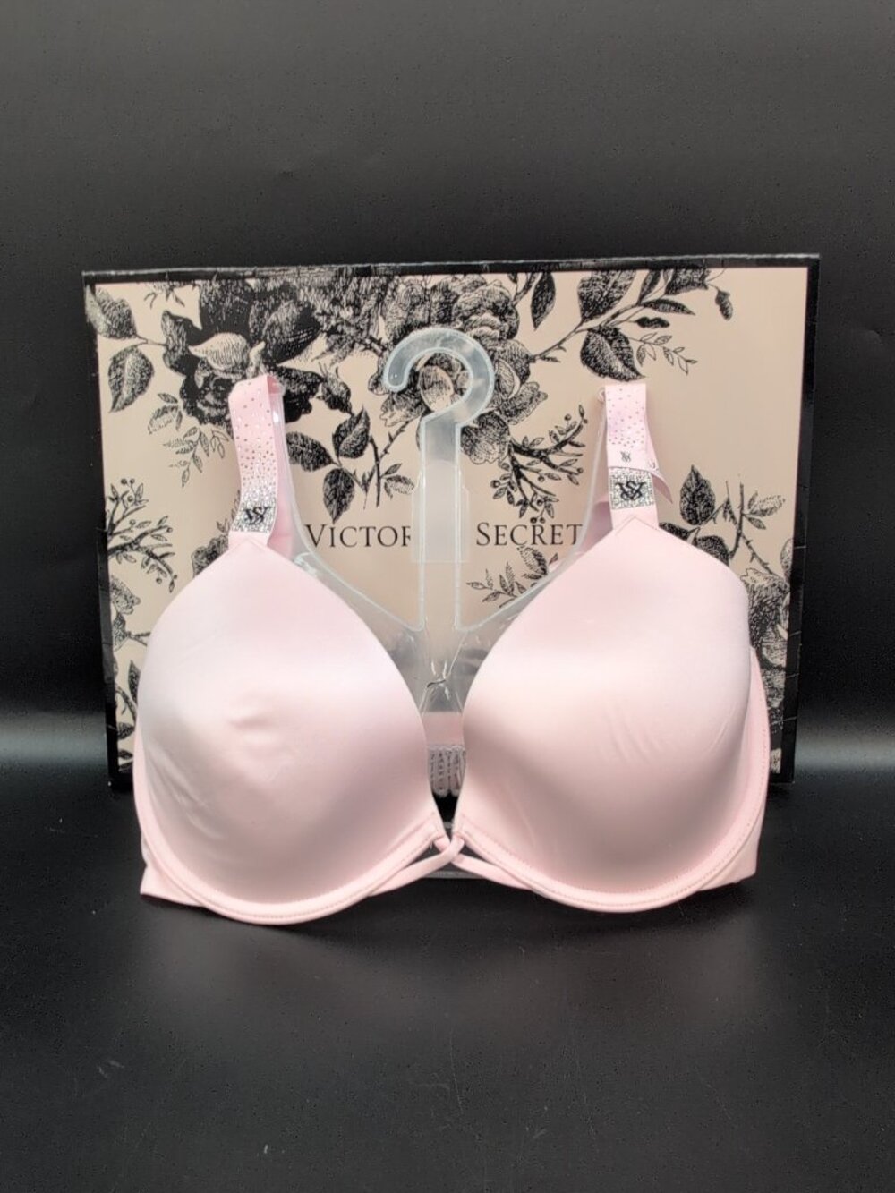 Victoria Secret Scattered Lightly Lined Shine Strap Low Cut Demi Bra 32DDD Pink